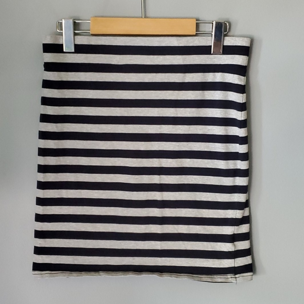 Le Chateau Mini Skirt